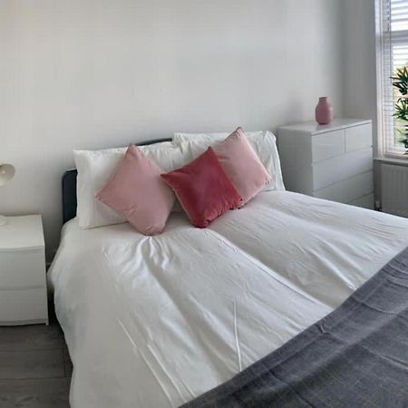 Shotley Bridge - Large Stylish 3 Bedroom Apartment Consett Exterior photo